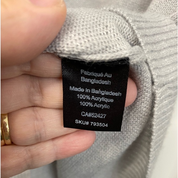 Lily Morgan Women’s Size Large Grey Cowl Neck Sweater Shirt Top Winter Fall - Picture 4 of 9